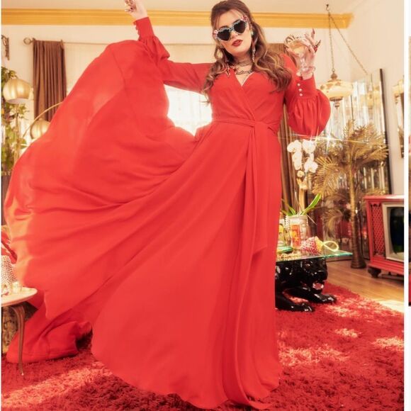 Meghan LA Lilypad Maxi Dress in Cherry Size XL - Picture 1 of 11